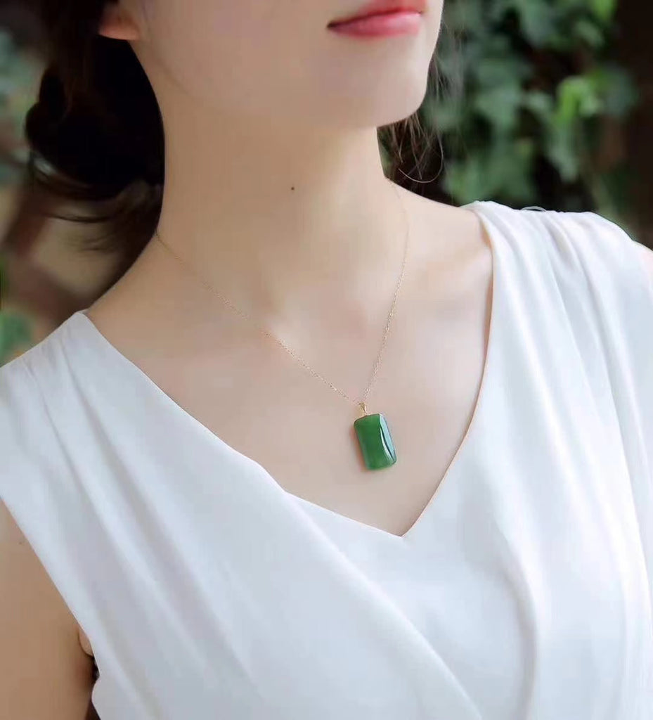 18k  Hetian jade pendant necklace