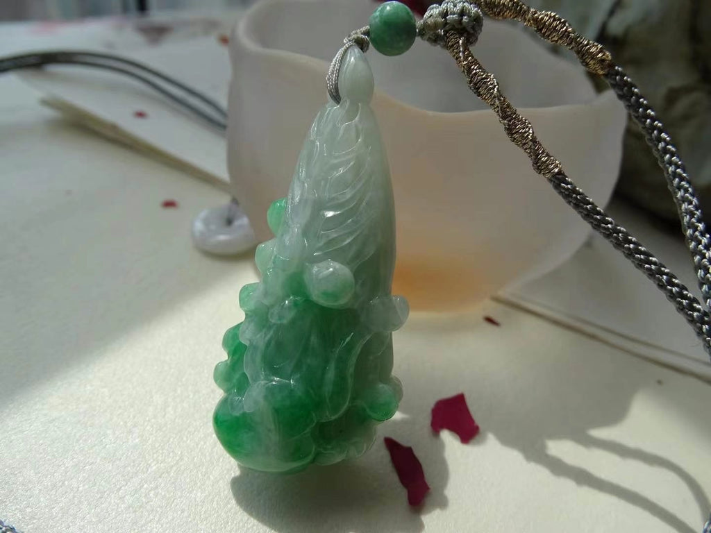 Natural green jade good luck pendant necklace 43*21*13mm